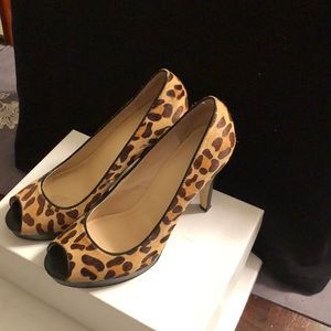 Calvin Klein size 9 peep toe shoes